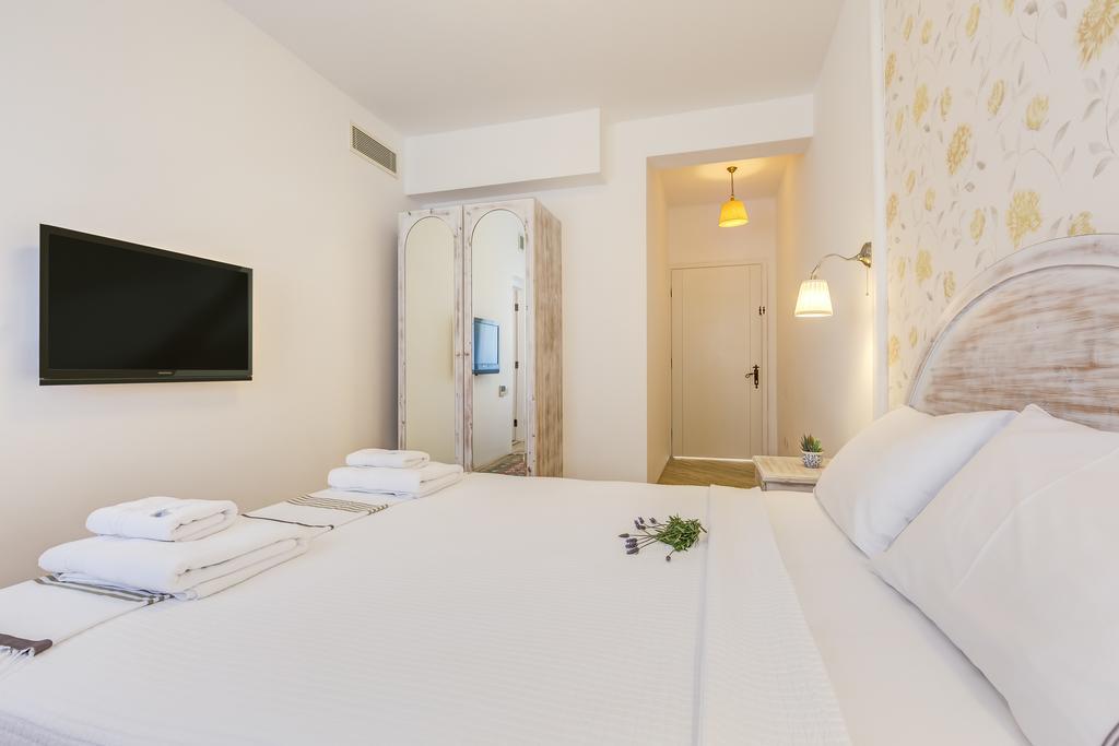 Ev Bharat Butique Hotel, Alaçatı Exteriér fotografie